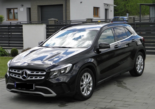 Mercedes-Benz GLA cena 74900 przebieg: 158200, rok produkcji 2017 z Katowice małe 29